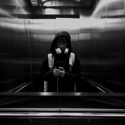 Артём Уникум