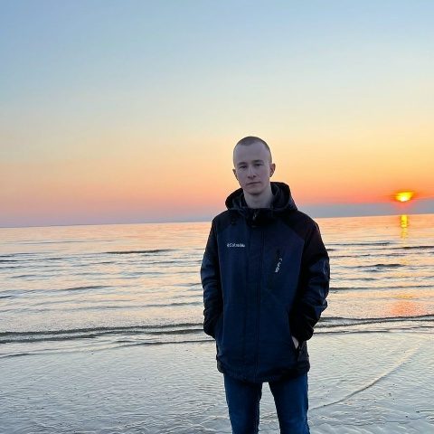 Виктор Купин